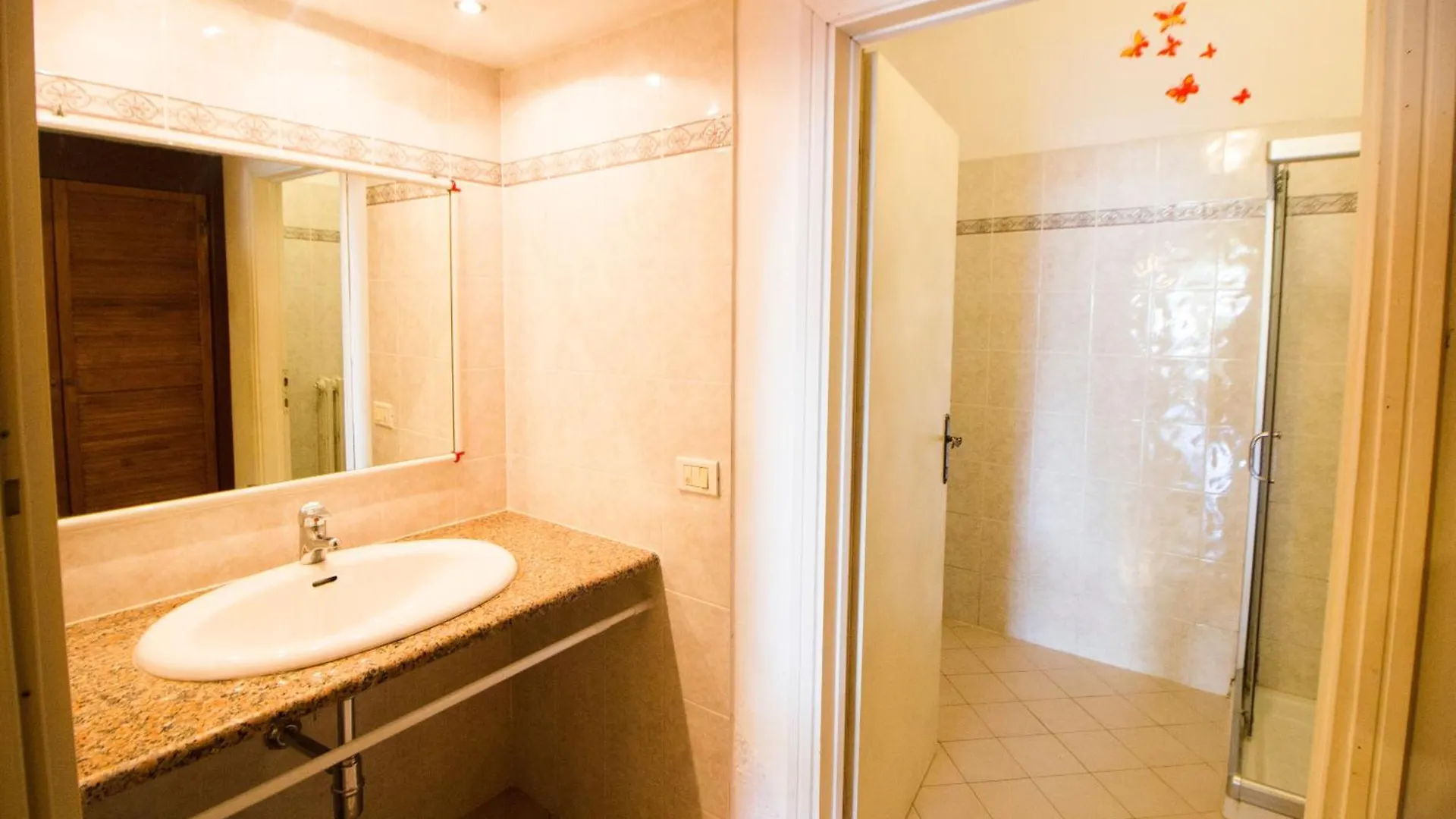 Wunderschoene Wohnung In Campiglia Marittima Itálie